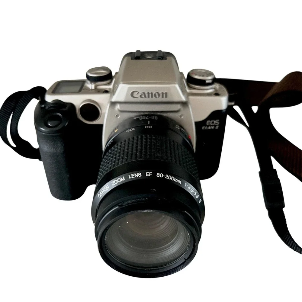 Canon EOS Elan II 35mm Film Camera Bundle 80-200mm 28-80mm Lenses Lowepro Bag
